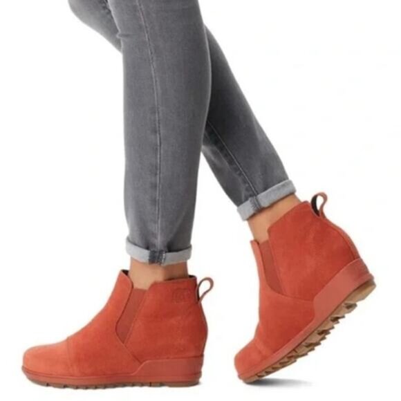 SOREL Women's Evie Pull On Suede Wedge Bootie Waterproof Lug Sole Warp Red~ 9.5 - Picture 2 of 11